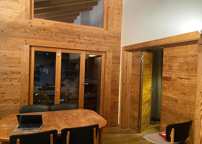 Valmont In Center Apartman *